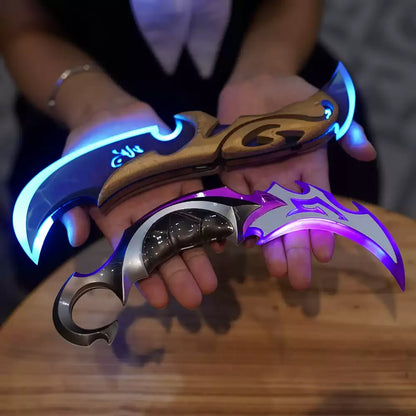 Luna's Descent Luminous Karambit – 21cm